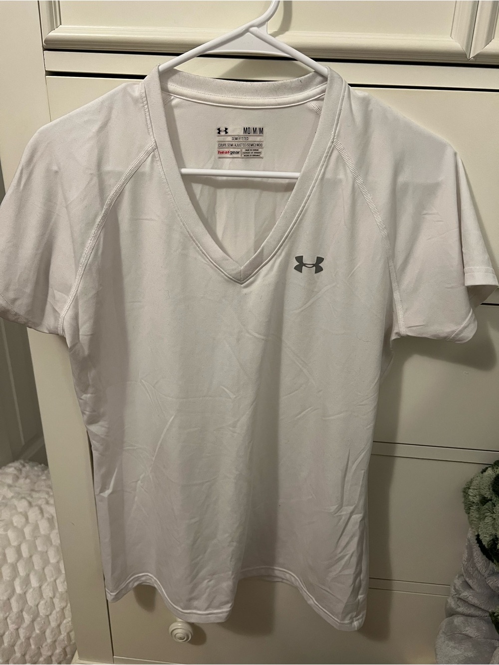 Under Armour White V-Neck Short Sleeve Performance Tee